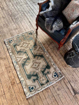 Vintage Persian Area Rug Sustainable Luxury Home Decor