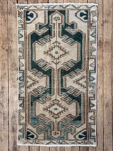 Vintage Persian Area Rug Sustainable Luxury Home Decor