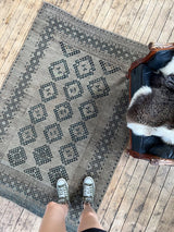 Vintage Persian Area Rug Sustainable Luxury Home Decor