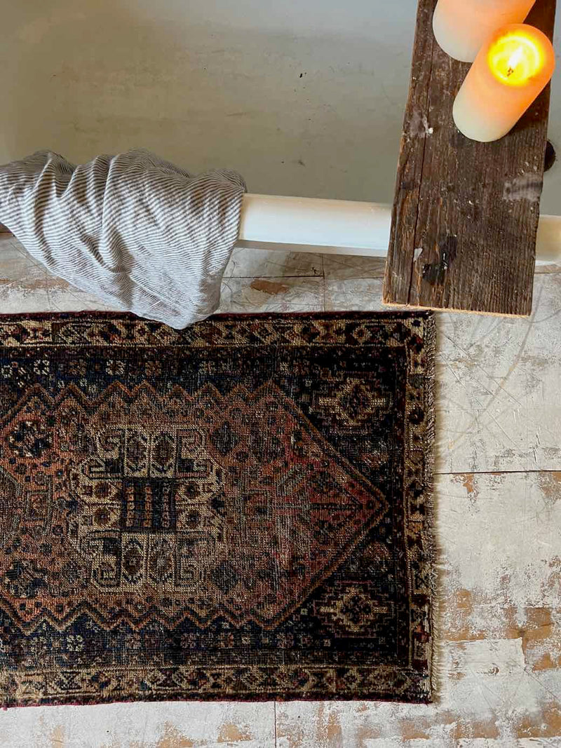 Vintage Persian Area Rug Sustainable Luxury Home Decor