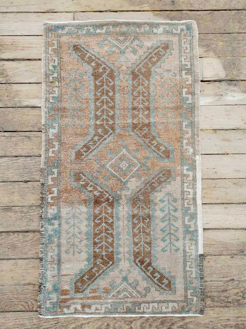 Vintage Accent Rugs Woven Kin Home Tiny No. 179