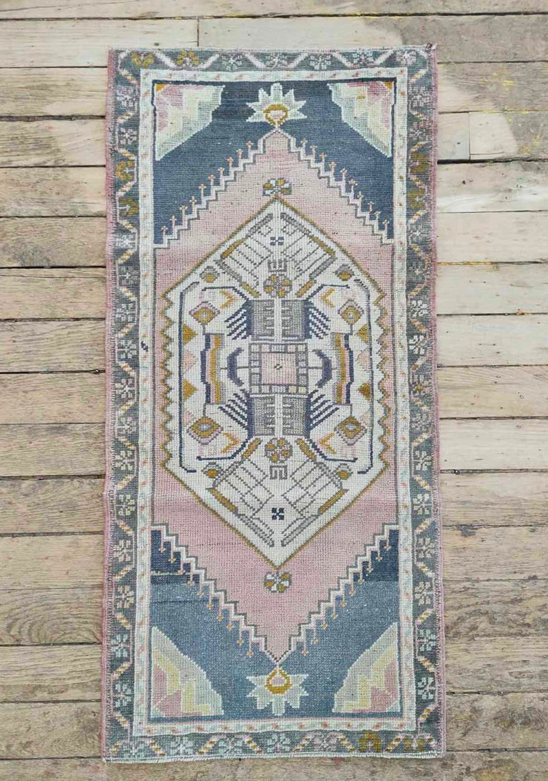 Vintage Accent Rugs Woven Kin Home Tiny No. 183