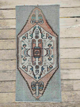 Vintage Accent Rugs Woven Kin Home Tiny No. 190