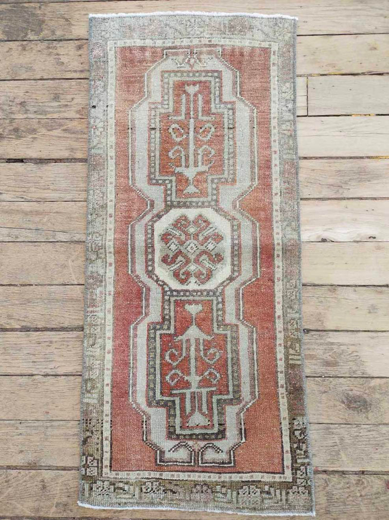 Vintage Accent Rugs Woven Kin Home Tiny No. 198